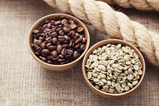Grüner Kaffee zum Abnehmen wird gerade als neues Wundermittel für die Gewichtsreduktion gefeiert. Wir verraten Dir, was tatsächlich dahinter steckt.