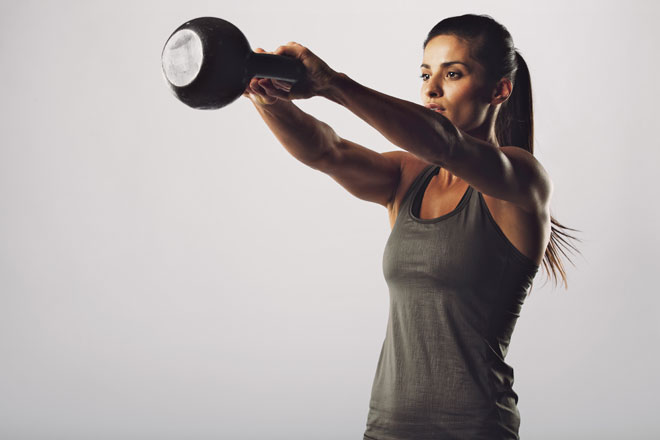 tirsdag isolation undgå Kettlebell Swing - Mit der Eisenkugel zum Knackpo